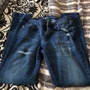 Size 4 mid rise skinny jeans